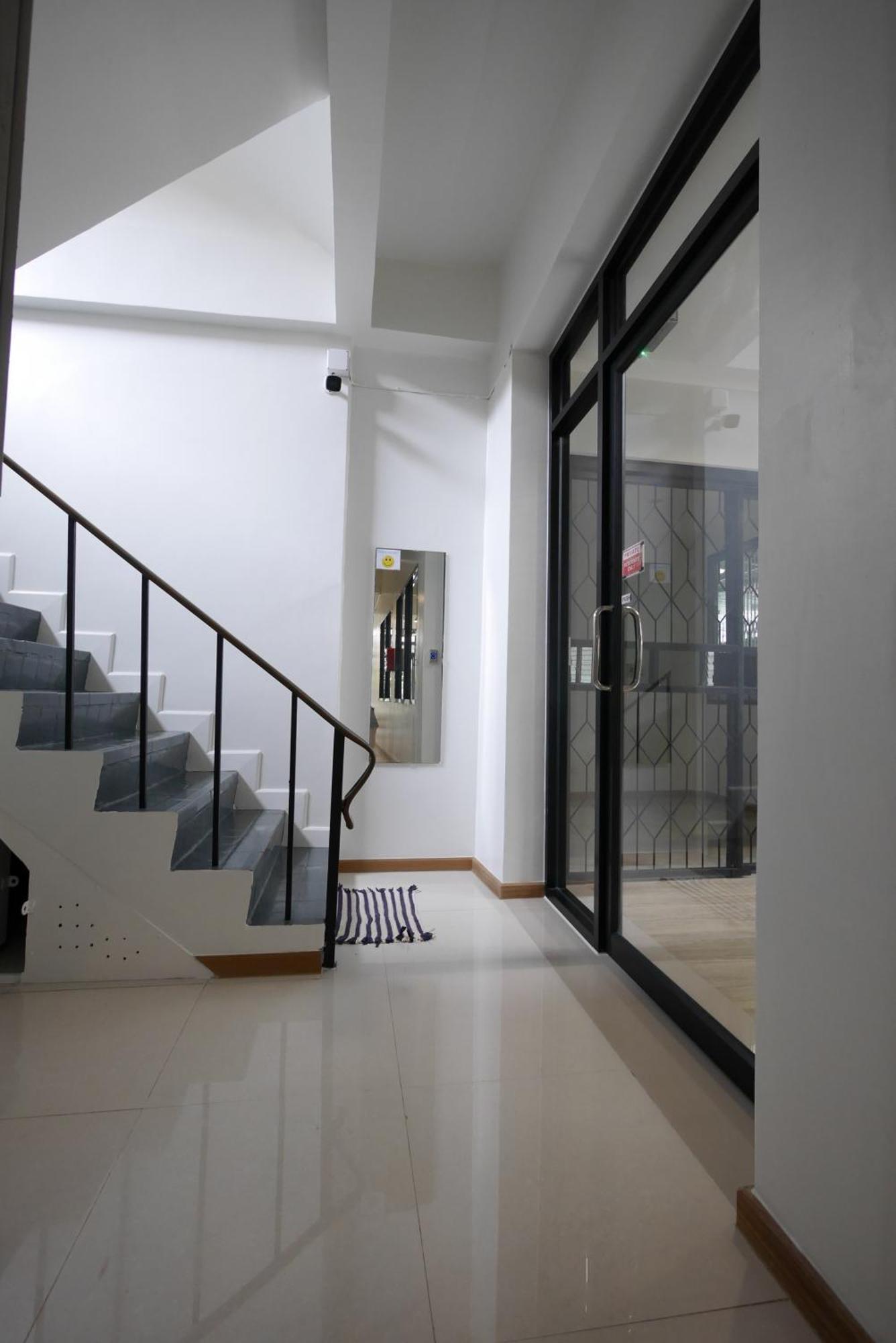 Aparthotel Lee *