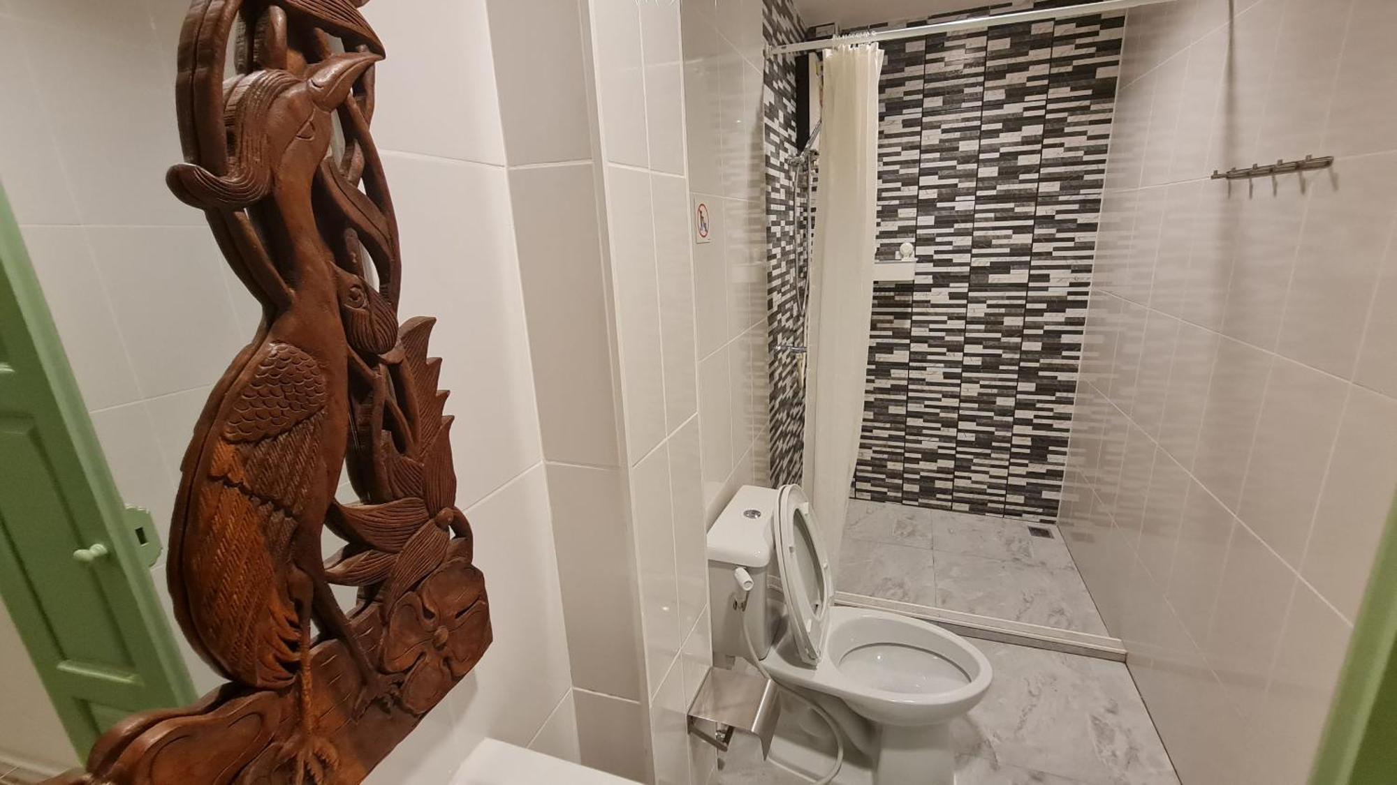 Lee Aparthotel *